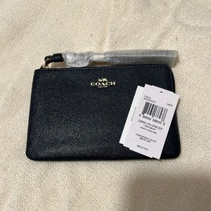 NWT Coach Corner Zip Wristlet -  Color midnight - gold hardware.